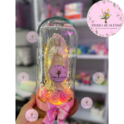 Virgen en cristal 